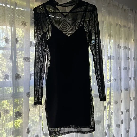 knee length dresses for ladies Tiered Puff-Sleeve Maxi Dress